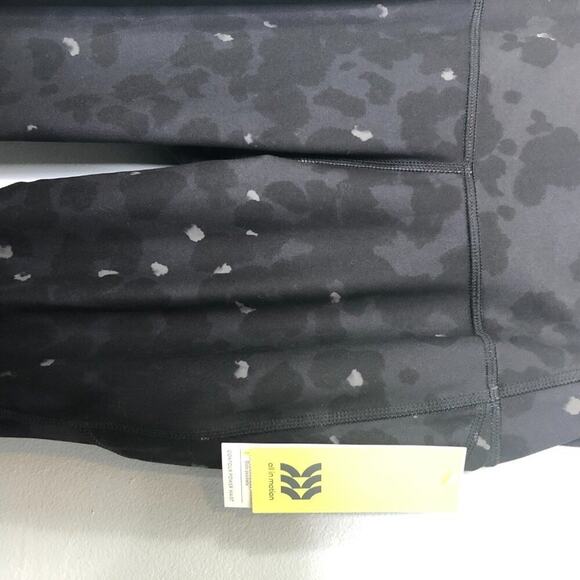 All in Motion Pattered Legging 7/8 High Rise Small - Picture 4 of 13